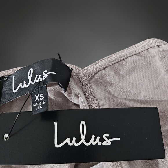 2/$30 Lulus Taupe Bodysuit Size XS | Sleek & Versatile - Picture 5 of 6
